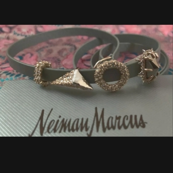 NEW Alexis Bittar Leather Wrap Bracelet  With 3 Pavé Swarovski® Charm Slides - Picture 4 of 7